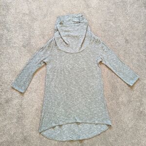 Kaileigh long sleeve wool blend top women's Medium